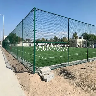 شبوك بأشكال مختلفة في جده
