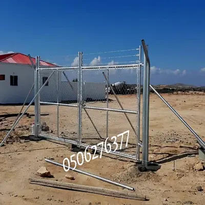 شبوك في جده